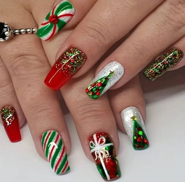 Set de 24 uñas navideñas